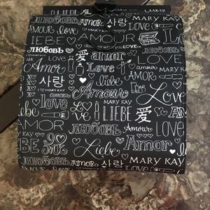 Mary Kay new make up roll